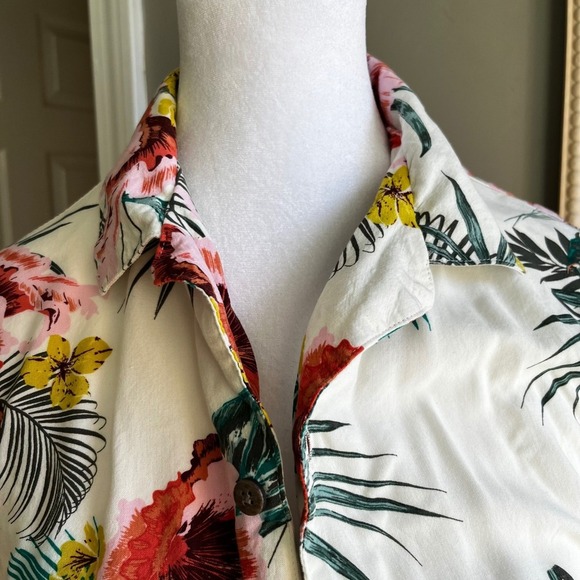 Men's Tropical Print Button Down Short Sleeve Shirt Hawaiian Resort Vacation - Picture 8 of 11